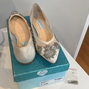 Betsey Johnson Something Blue Adele Ivory and Silver Embellished Flats NEW
